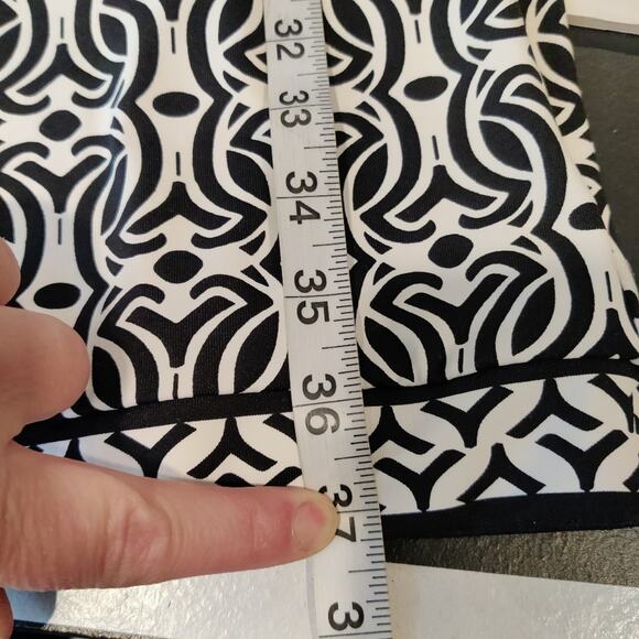 Talbots Petites Black/White Geometric Print Shift Dress Size LP - Picture 8 of 11